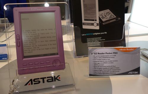 Thie e-reader from ASTAK sports a number of languages; English, French, Spanish and Chinese included, and comes with a 5-inch e-ink screen. You don't get any internal storage, though the device does come with a built-in SD card slot that accepts the latest 16GB SDHC flash media, for example.