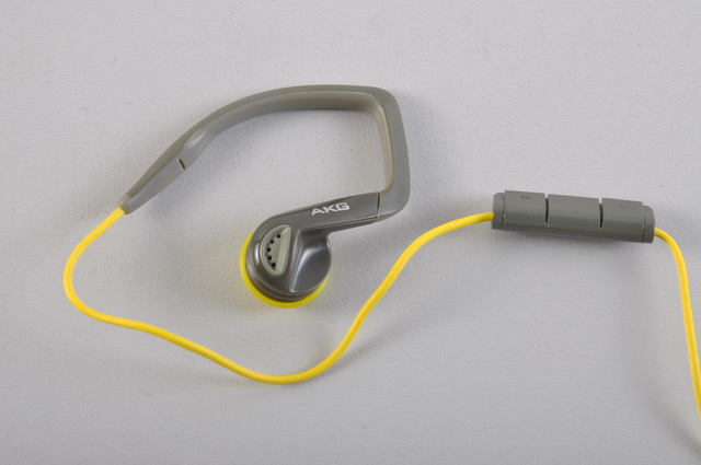 Attached to the right earphone is the in-line microphone and volume rocker.