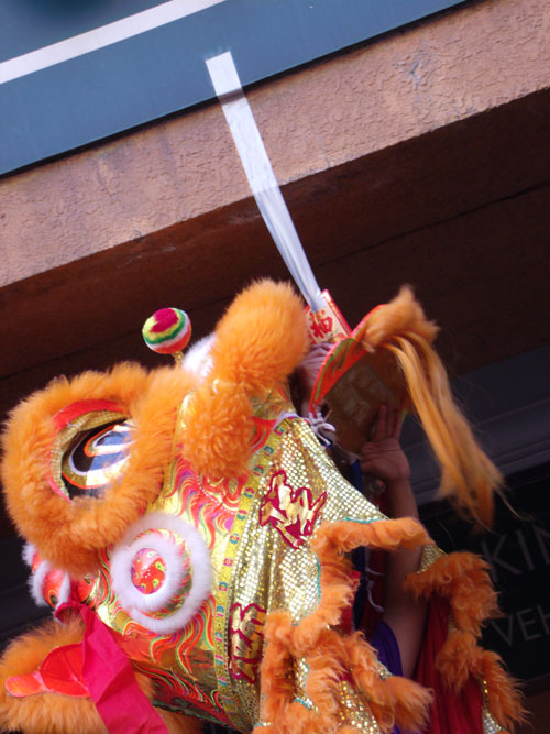 Ang pao envelopes sure make for a good source of sustenance, don't you think?