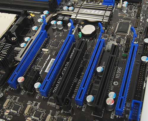 The MSI 790FX-GD70 : Battling for the AM3 Crown - AMD 790FX Motherboard